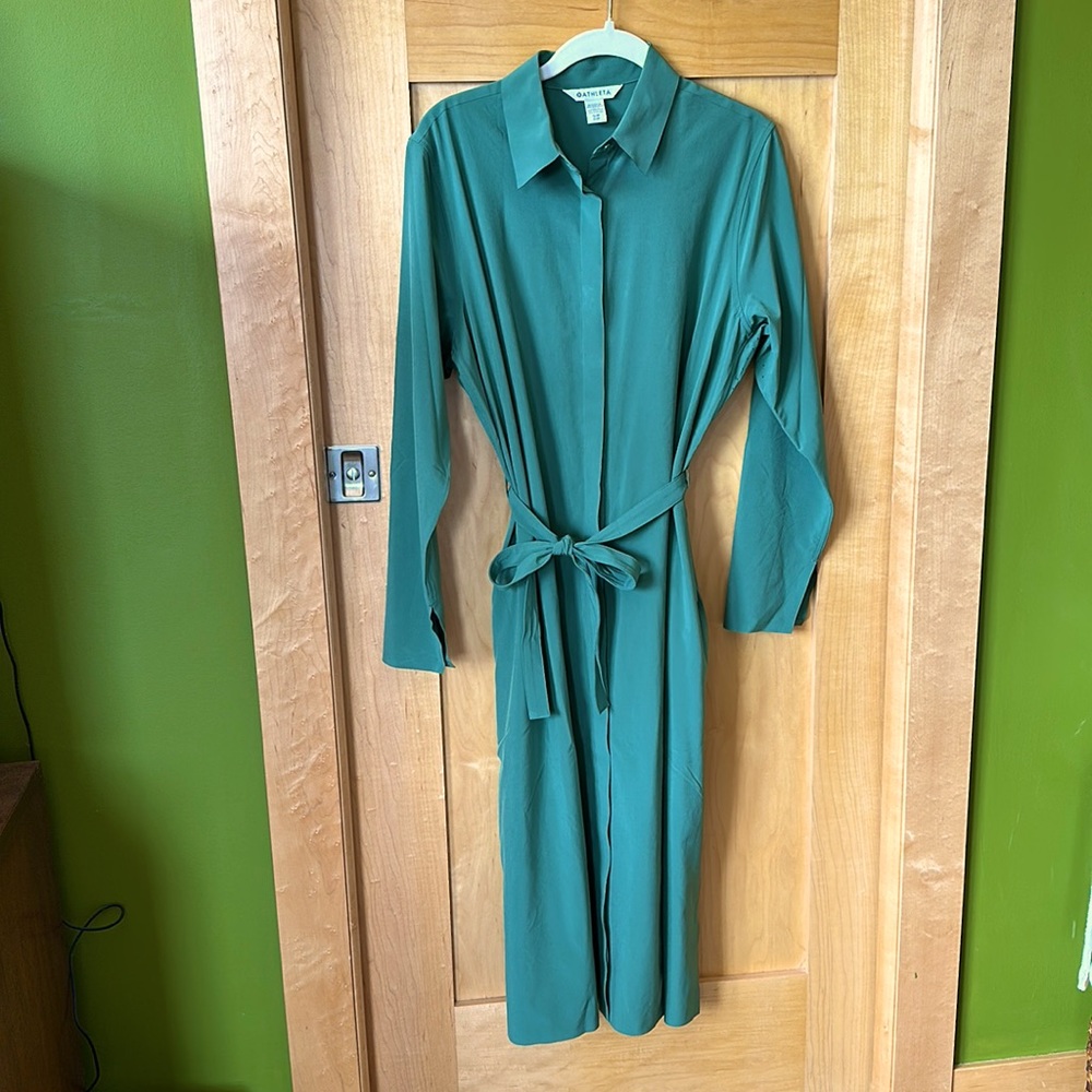 Athleta Green Button-down Dress